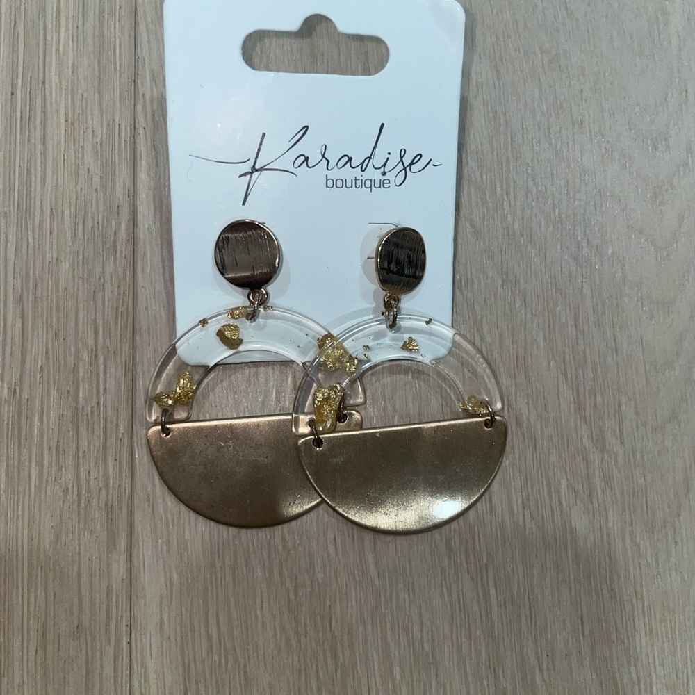 NWT Gold Statement Earrings